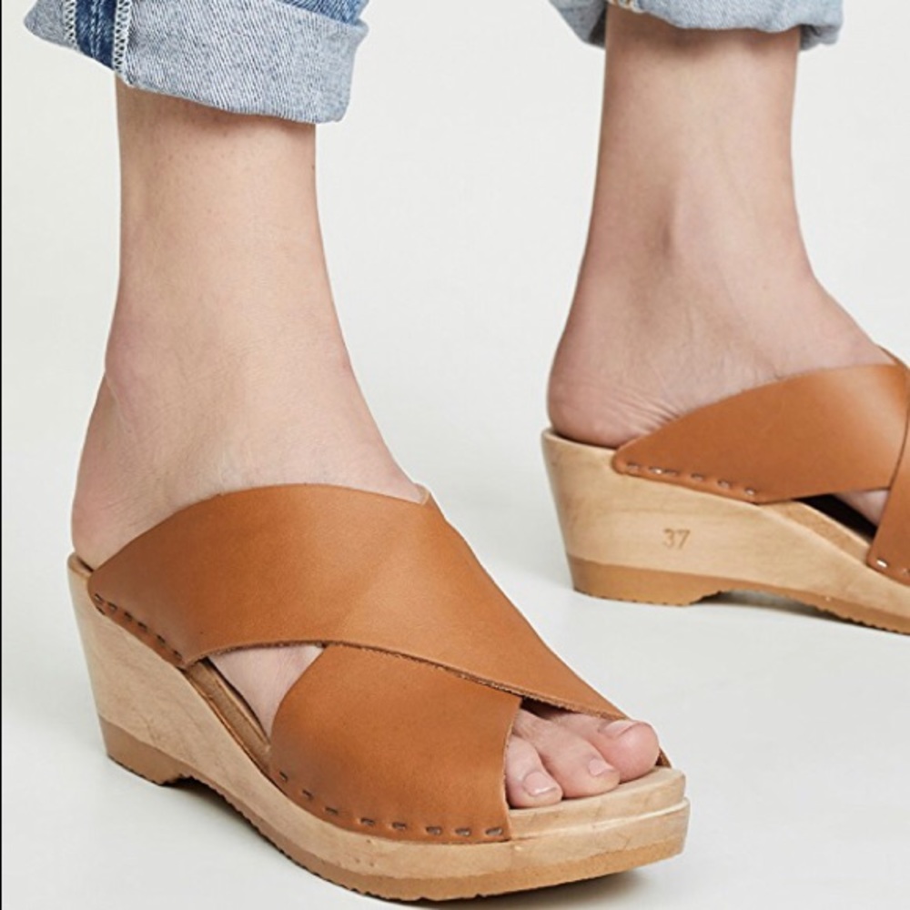 No. 6 Frida Mid Wedge Clogs